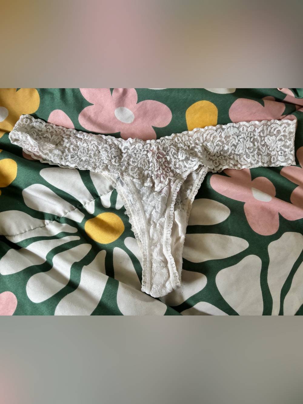 Victoria’s Secret - The Lacie - White Lace Thong Panties - OS - Well Worn